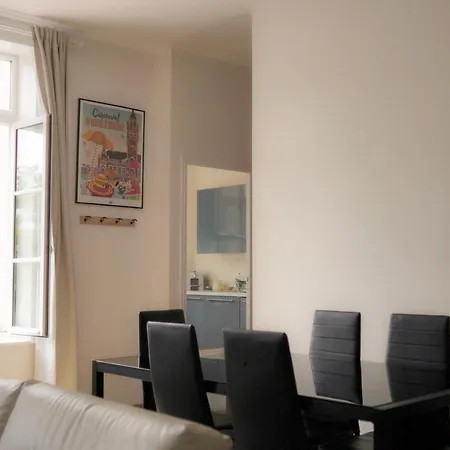 Appartamento Cosy Et Lumineux Idéalement Placé