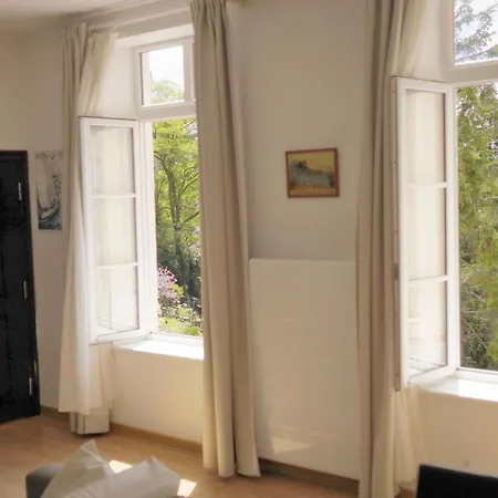 Daire Cosy Et Lumineux Idealement Place *