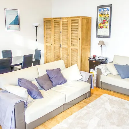 Cosy Et Lumineux Idealement Place