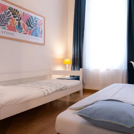 Appartamento Cosy Et Lumineux Idéalement Placé